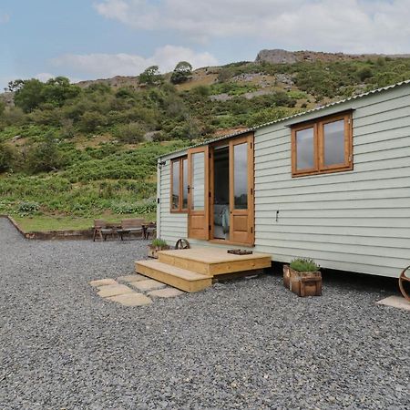 Tan Y Castell Shepherds Hut Llangollen Exterior foto